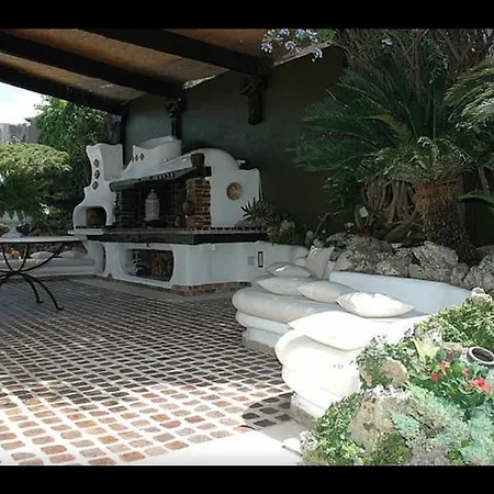 Bed & Breakfast Il Giardino Del Margine Rosso *